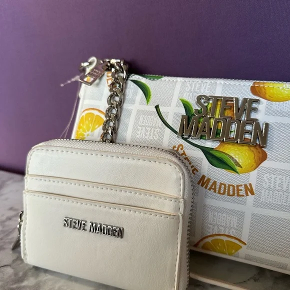 Steve Madden Lemon Print Shoulder Bag with Chain Accents and Coin Purse - Picture 3 of 13